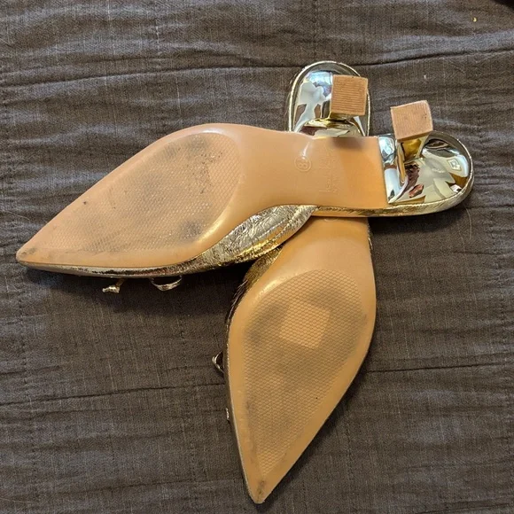 Nicole Miller Bow Kitten Heel Women's Mules Gold distressed - Picture 4 of 4